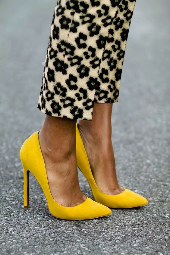 Chaussures jaune