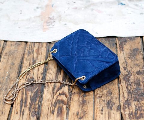 Pochette Belli matelassée bleu Sézanne